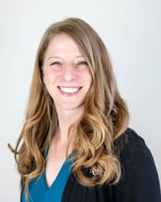 Julie Becker headshot v2